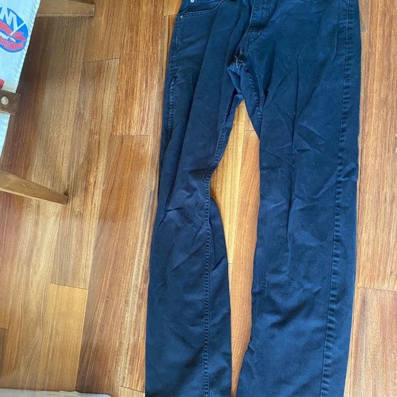 Signature Black Denim Jeans - Picture 5 of 5